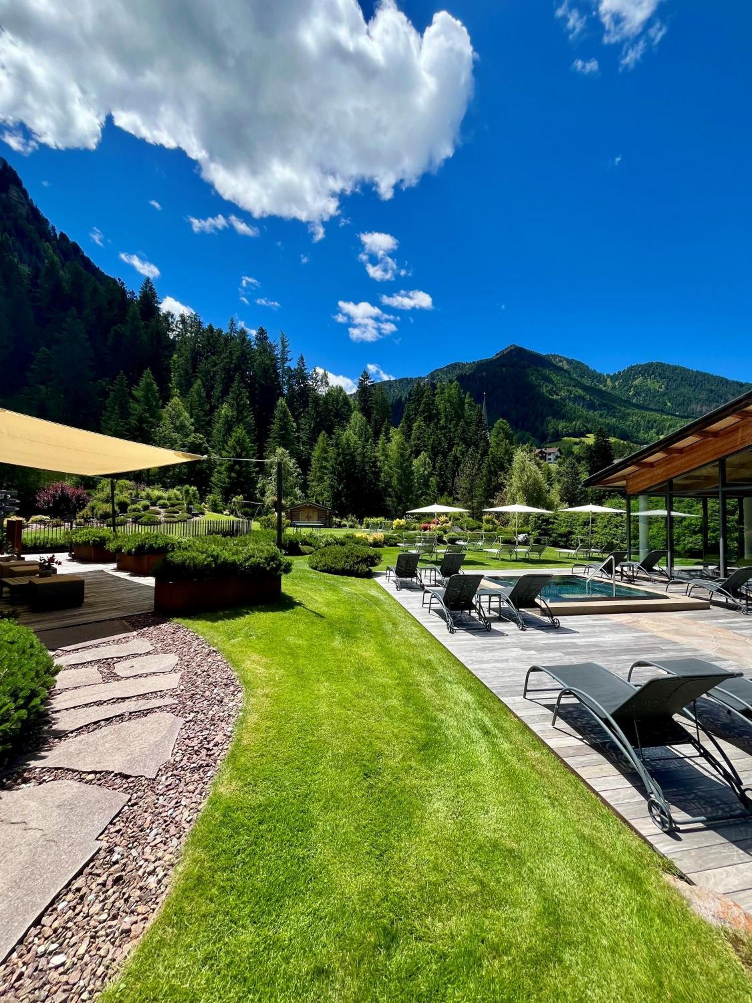 Hotel Arnaria Ortisei Exteriér fotografie